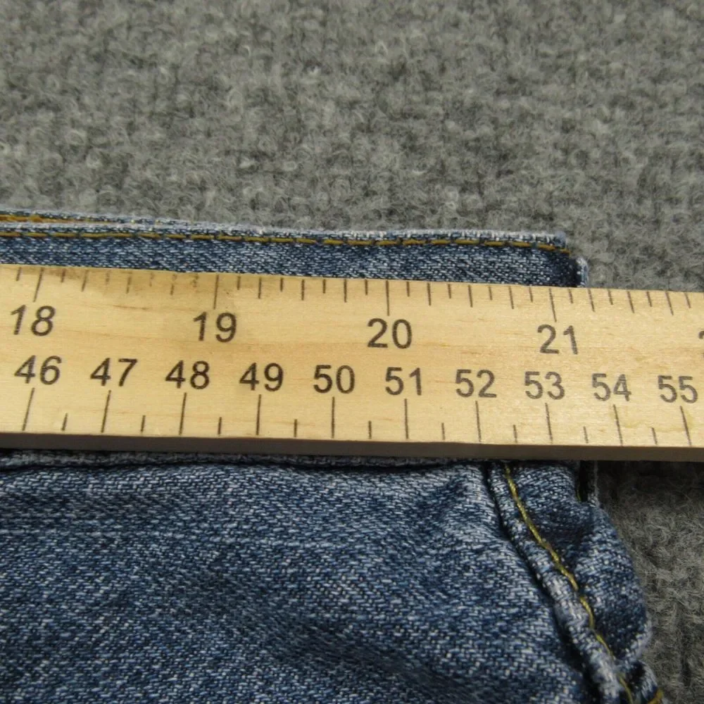 Levis waist 42